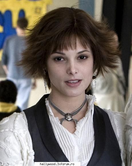 :zzz: ashley greene