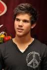 :) taylor lautner